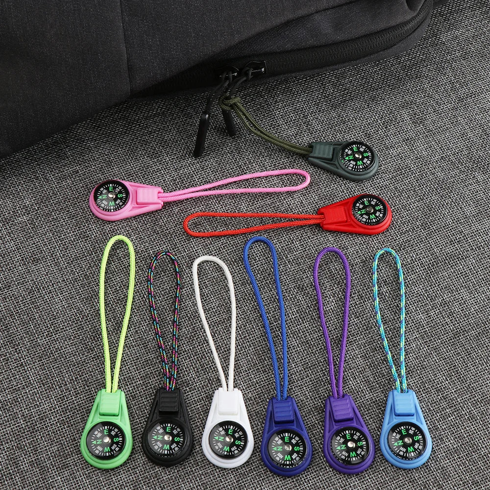 2 PCs Zipper Tail Rope Pocket Compasses EDC Mini Survival Compass for Paracord Bracelet Gear Camping Hiking Outdoor Tool